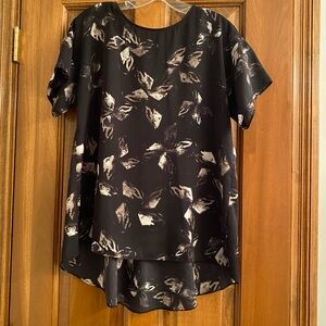 Loose Flowy High Low Tee (NWOT)